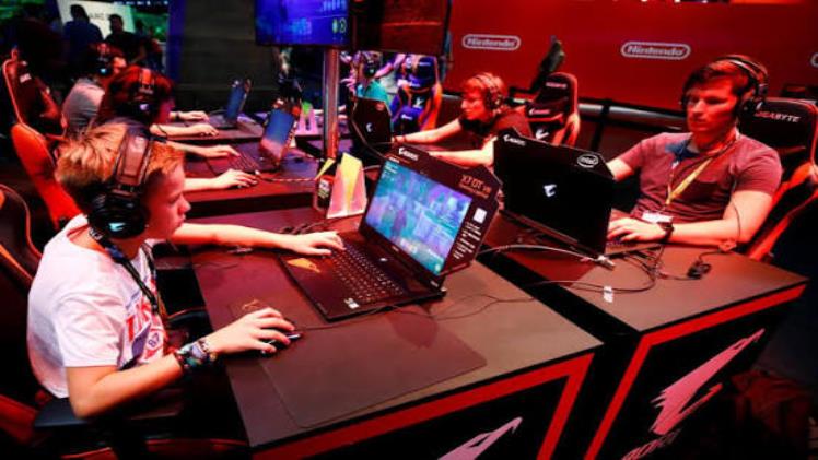 Finding Your Place in Online Gaming